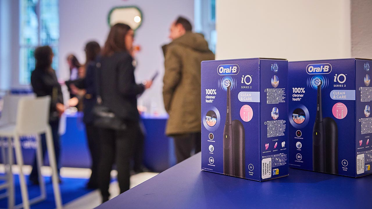 Oral-B iO2: arrivano gli spazzolini elettrici ''tech'' accessibili a tutti