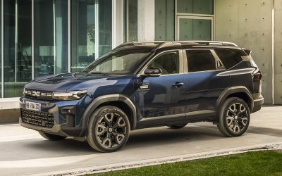 Prima guida con Dacia Bigster Hybrid: consumi al top e il jolly del prezzo