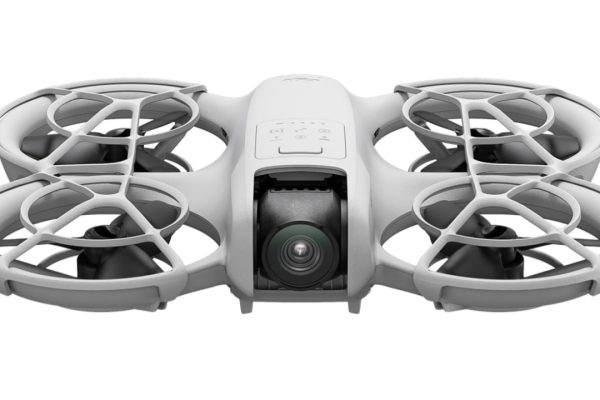 Primo sconto importante per DJI Neo Fly More Combo con radiocomando e 3 batterie! Si risparmiano quasi 50€