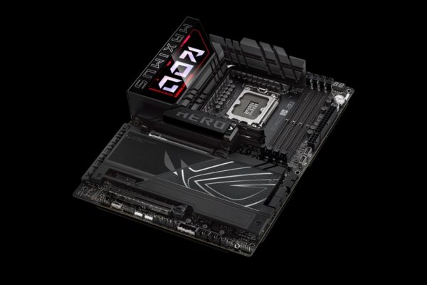Q-Release Slim, ASUS ha modificato il sistema di sgancio rapido che danneggiava il connettore PCIe delle GPU