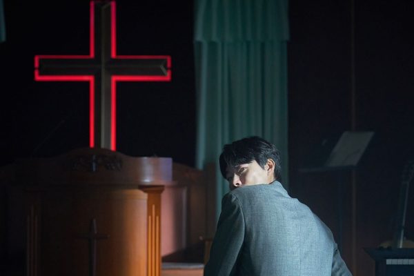 Tre rivelazioni, la recensione dello straordinario thriller su Netflix