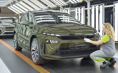Skoda inizia la produzione della nuova Enyaq, nuovo design ma stesso powertrain elettrico