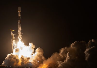 SpaceX ha lanciato lo stesso primo stadio di un razzo spaziale Falcon 9 dopo 9 giorni da un'altra missione
