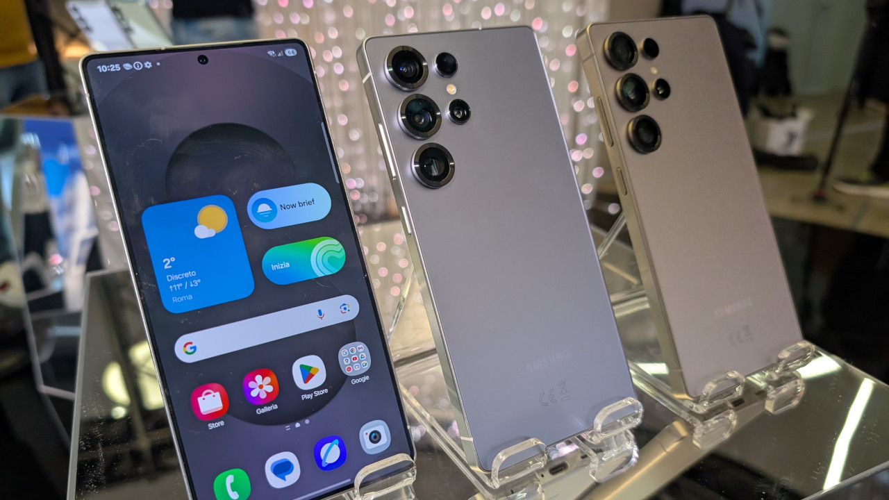 I Samsung Galaxy S25 12GB/256GB sono ottimi e in offerta a 699€, tutti i colori disponibili