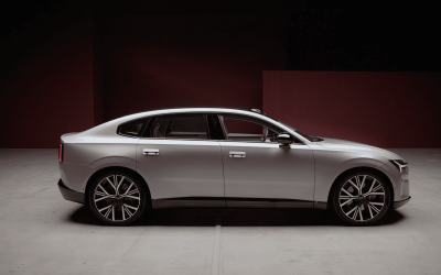Volvo ES90, l’auto che non è più un’auto
