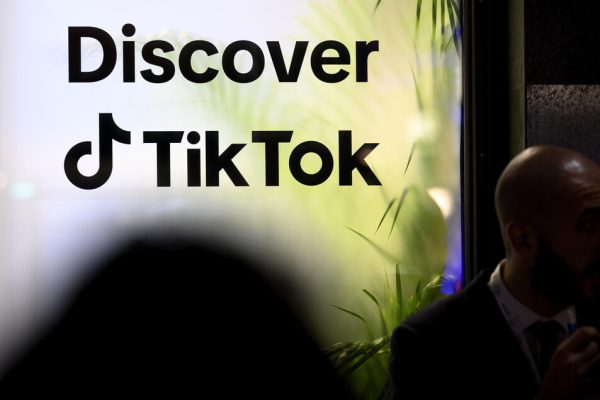 TikTok, 23,9 milioni di utenti al mese in Italia nel 2025 – Web & Social