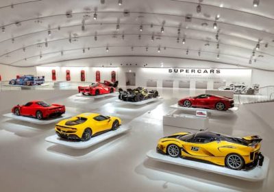 Modena, al Museo Enzo Ferrari la nuova mostra Supercars. FOTO