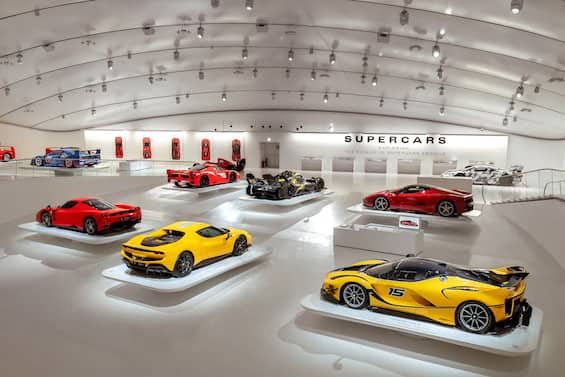 Modena, al Museo Enzo Ferrari la nuova mostra Supercars. FOTO