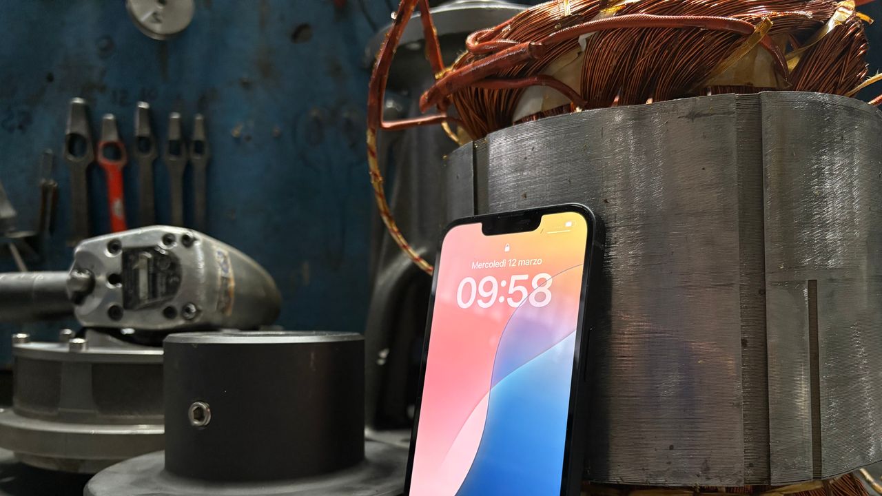 Recensione iPhone 16e, serve un po’ di pazienza