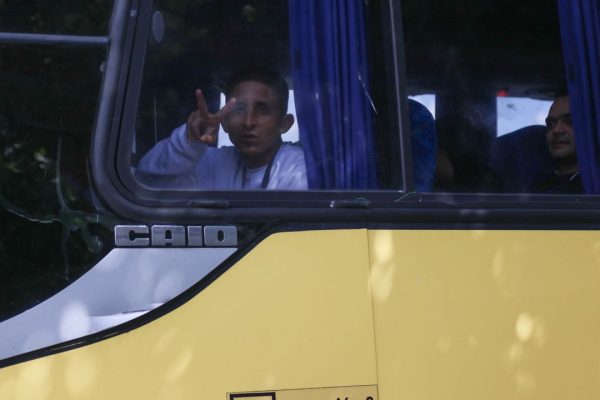 Trump, i migranti ora possono “auto-espellersi” con un’app