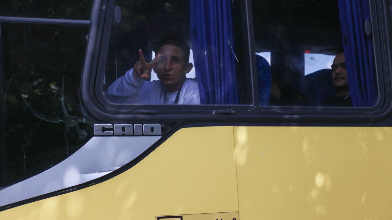 Trump, i migranti ora possono “auto-espellersi” con un’app