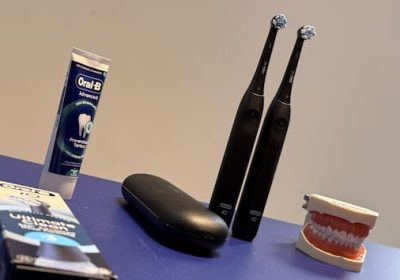 Oral-B iO2 spazzolino elettrico: caratteristiche, funzioni, confezione, prezzi