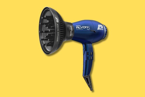 10 phon per capelli ricci che domano anche le chiome più ribelli e crespe