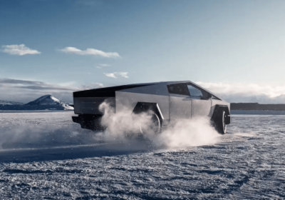 Cybertruck ancora richiamato, questa volta per un pannello che si stacca