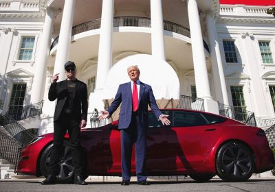 Trump, la Tesla che si è comprato è un “pacco”