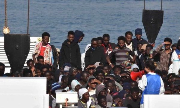 Nave Diciotti, lo Stato dovrà risarcire i migranti trattenuti sull’imbarcazione per dieci giorni nel 2018