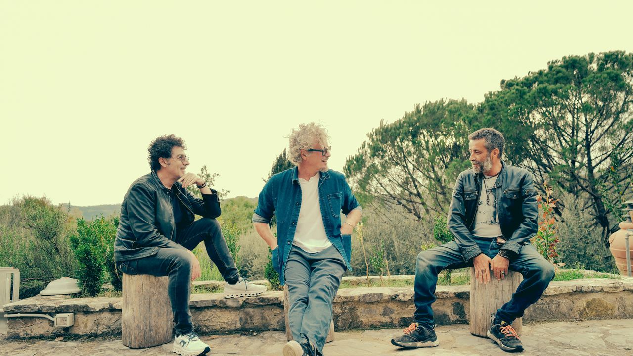 Un Passo alla Volta con Fabi, Silvestri e Gazzè è un’esplosione di emozioni