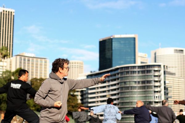 Tai Chi, cos’è la ‘meditazione in movimento’ e perché può far bene a tutti