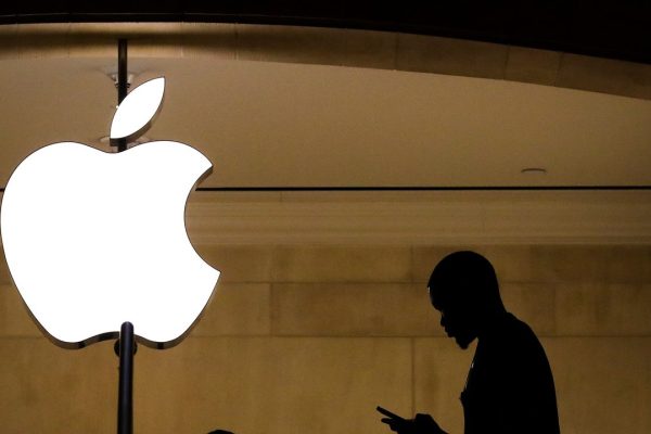 Nuova multa ad Apple e Meta, 700 milioni di euro per violazione del Digital markets Act