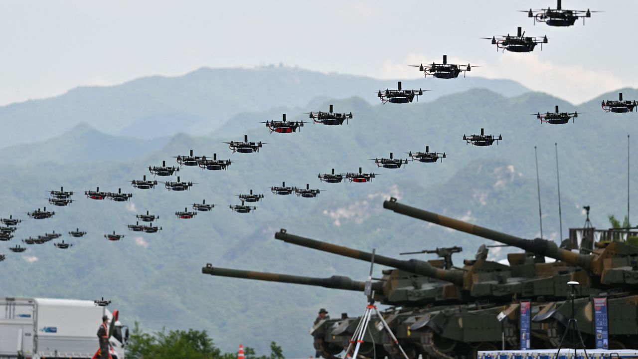 Droni, come difendersi dagli attacchi dal cielo (anche se non siamo in guerra)