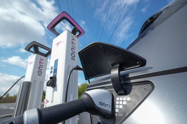Auto elettrica, perché non esiste ancora un mercato dell’usato?