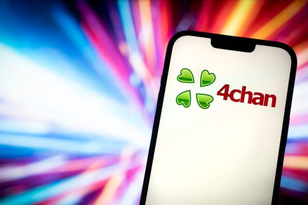 4chan non esiste più, ma ha fatto in tempo a rovinare il resto del web