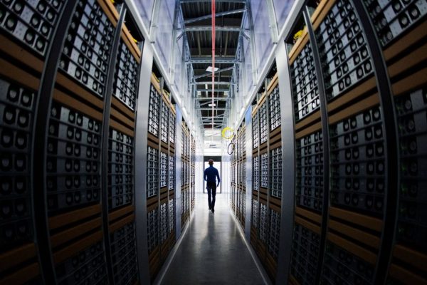 Data center, c’è chi prova a scrivere una strategia nazionale