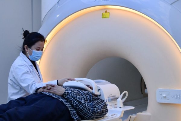 Francesca Mannocchi e la sclerosi multipla, se la sanità lascia indietro i malati cronici