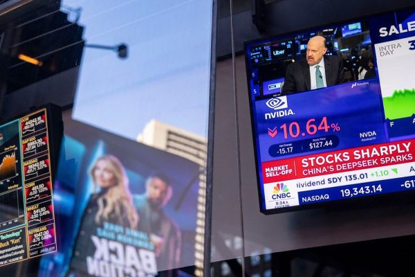 Perché la legge di scala non funziona più. E il futuro dell’intelligenza artificiale diventa low cost