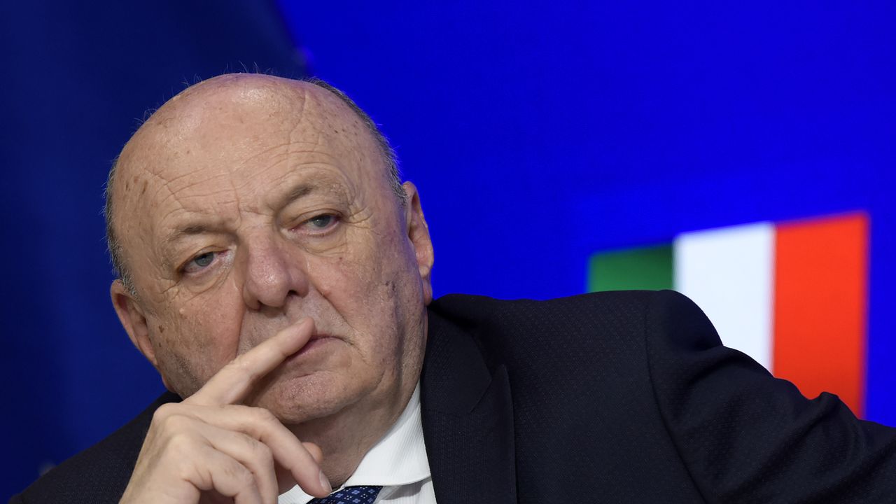 Sul ddl nucleare il governo ha fretta, ma non troppo. Perché teme il referendum