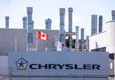 Stellantis ferma le linee e licenzia in America. È l’effetto dazi di Trump