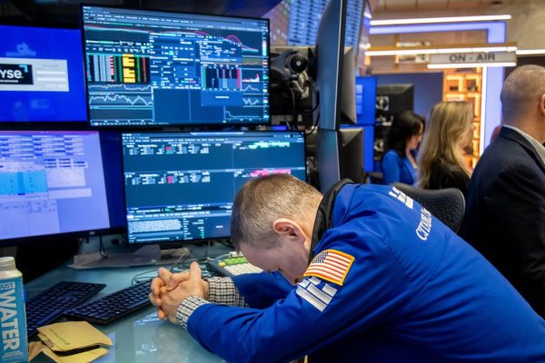 Dazi Usa sulle Borse, i disastrosi effetti sui listini e sulle big tech