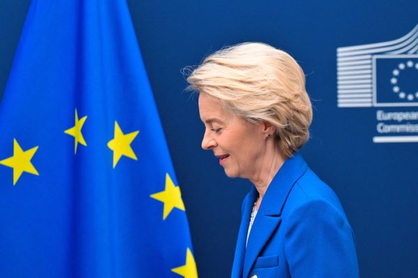 Dazi a Big Tech, l’Ue risponde a Trump minacciando i colossi del web americani