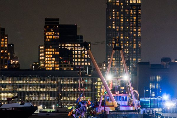 Cade elicottero a New York, cosa sappiamo. A bordo c’era Agustín Escobar, alto dirigente di Siemens