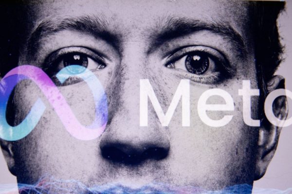 Meta a processo, il gigante si gioca il futuro di Instagram e WhatsApp