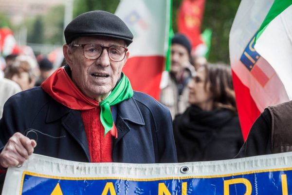 25 aprile, 5 libri per capire la Resistenza