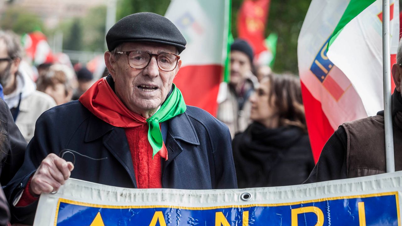 25 aprile, 5 libri per capire la Resistenza