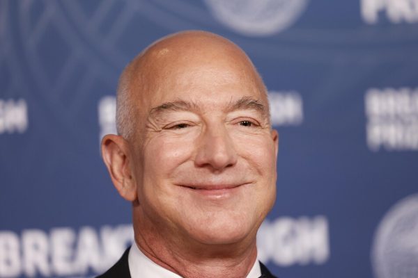 Bezos, Intelligenza Artificiale è una bolla industriale – Notizie