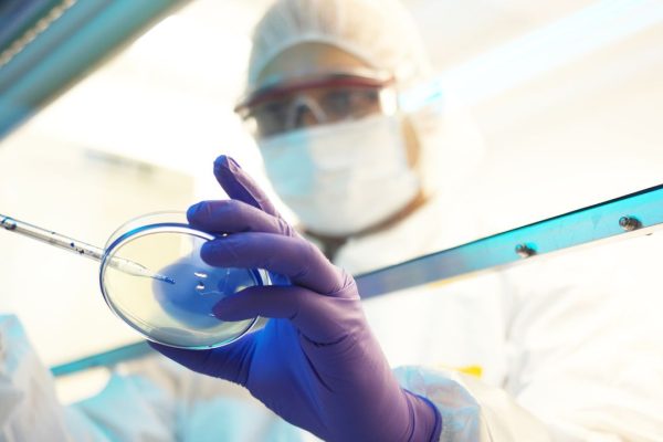 Cos’è il biomanufacturing e come una startup italiana lo sta democratizzando