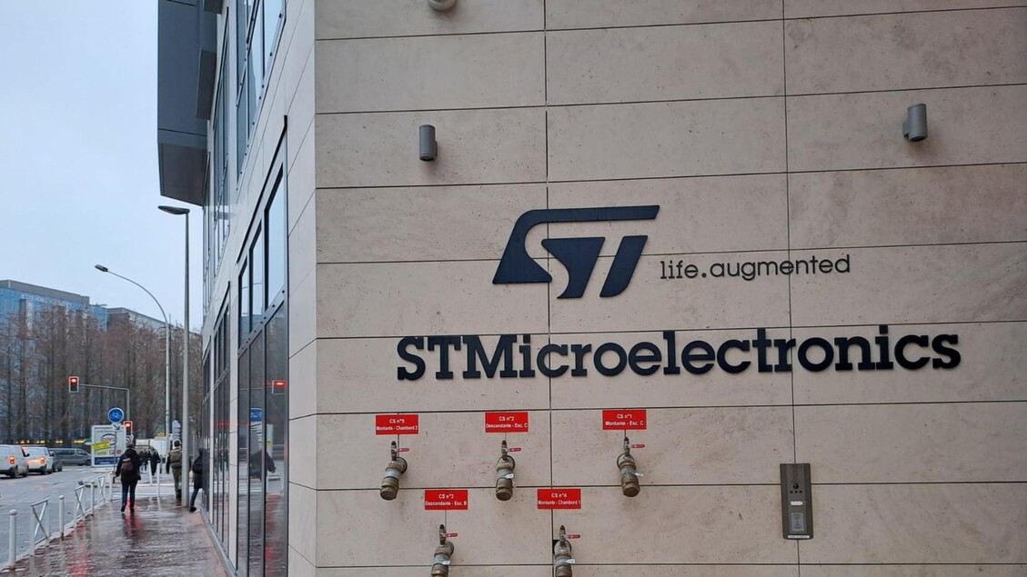 Stm avvia produzione su larga scala in silicon photonics per i data center – Telecomunicazioni
