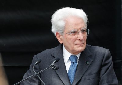 Mattarella, dall’IA rischi diminuzione pluralismo linguistico – Notizie
