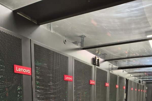 Cresco8, inaugurato a Napoli il supercomputer per la transizione energetica e digitale