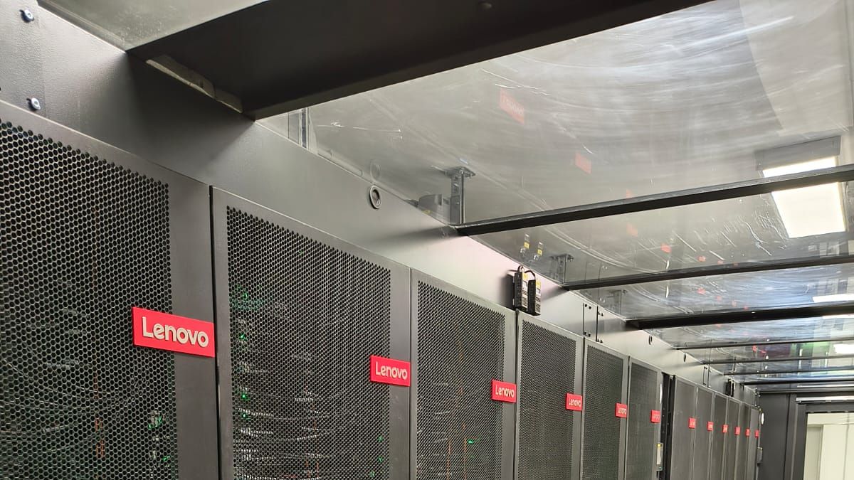 Cresco8, inaugurato a Napoli il supercomputer per la transizione energetica e digitale