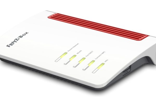 FRITZ!Box 4690: nuovo router con connettività Wi-Fi 7 e LAN 10 Gbit/s per casa e lavoro
