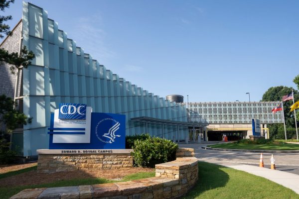 Cdc, il governo Trump ha smantellato anche i Centri per il controllo e la prevenzione delle malattie