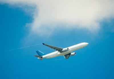 Sistema anticollisione degli aerei di linea, i punti deboli scoperti da un team di ricerca