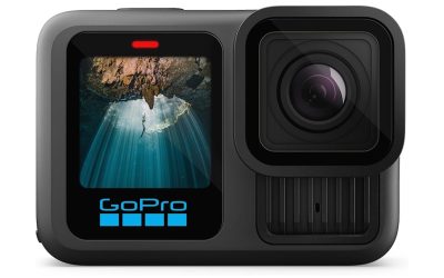 GoPro HERO13 Black in offerta su Amazon: video 5.3K, Slo-Mo 13x e rilevamento obiettivi automatico, anche in bundle completo