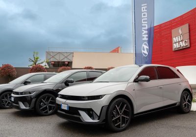 Hyundai Ioniq 5 N Line, il crossover che ricarica anche lo stile