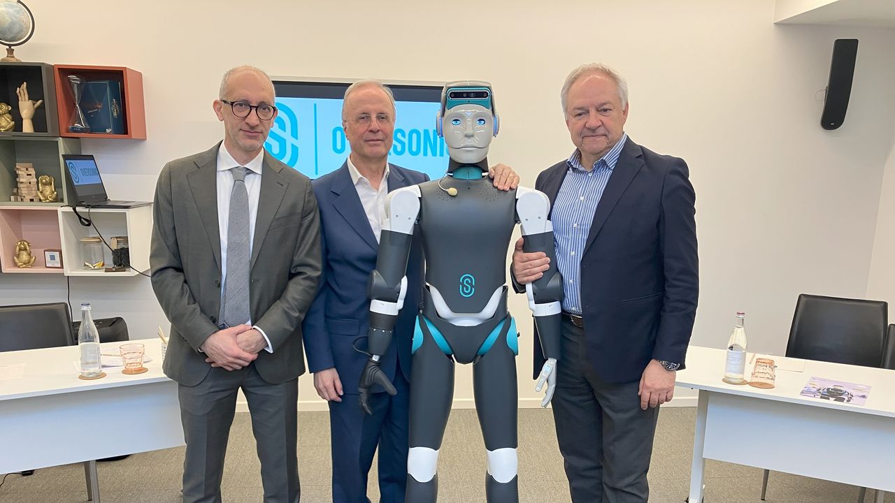 I robot umanoidi che possono aiutare infermieri e medici nella cura dei pazienti in riabilitazione