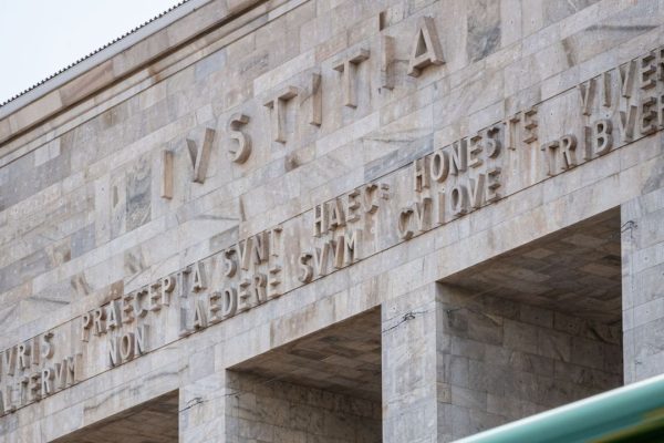 App Atm violata, a rischio i dati degli utenti